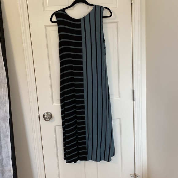 Lisa Bayne Striped Sleeveless Dress Medium - Picture 3 of 3